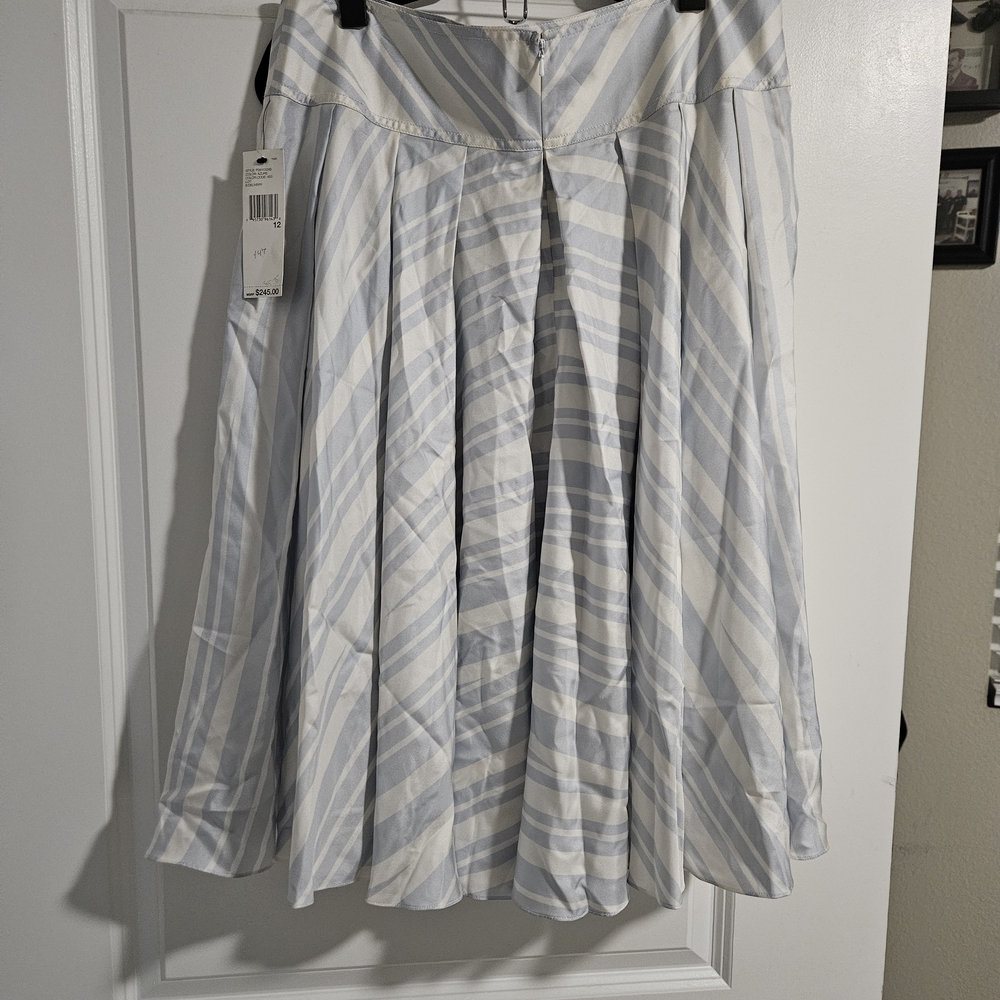 DKNY 100% Silk A-Line Midi Skirt NWT - Size 12 - Picture 6 of 6